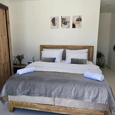 Coral - Your Luxury Retreat Апартаменты *