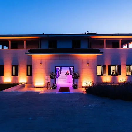 Domare - Riviera Apartmán