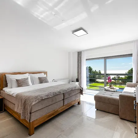 Domare - Riviera Apartmán