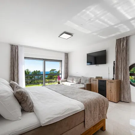 Domare - Riviera