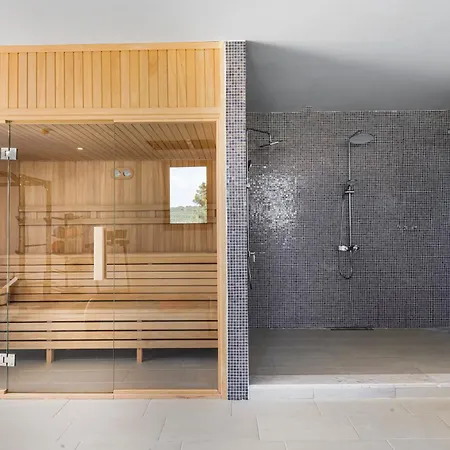 Coral 杜布罗夫尼克